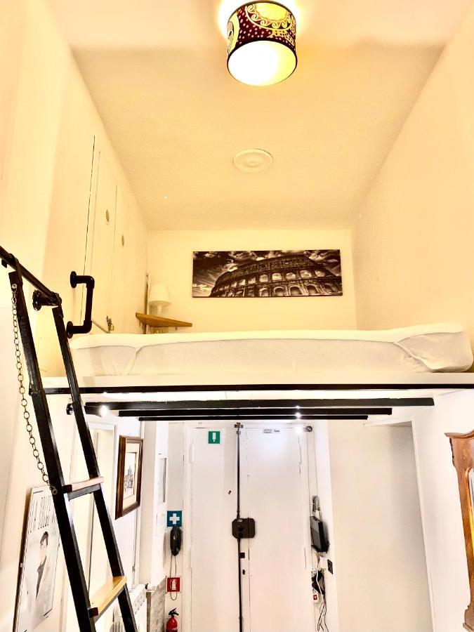 Apartment Vacanze Romane Colosseum Rome