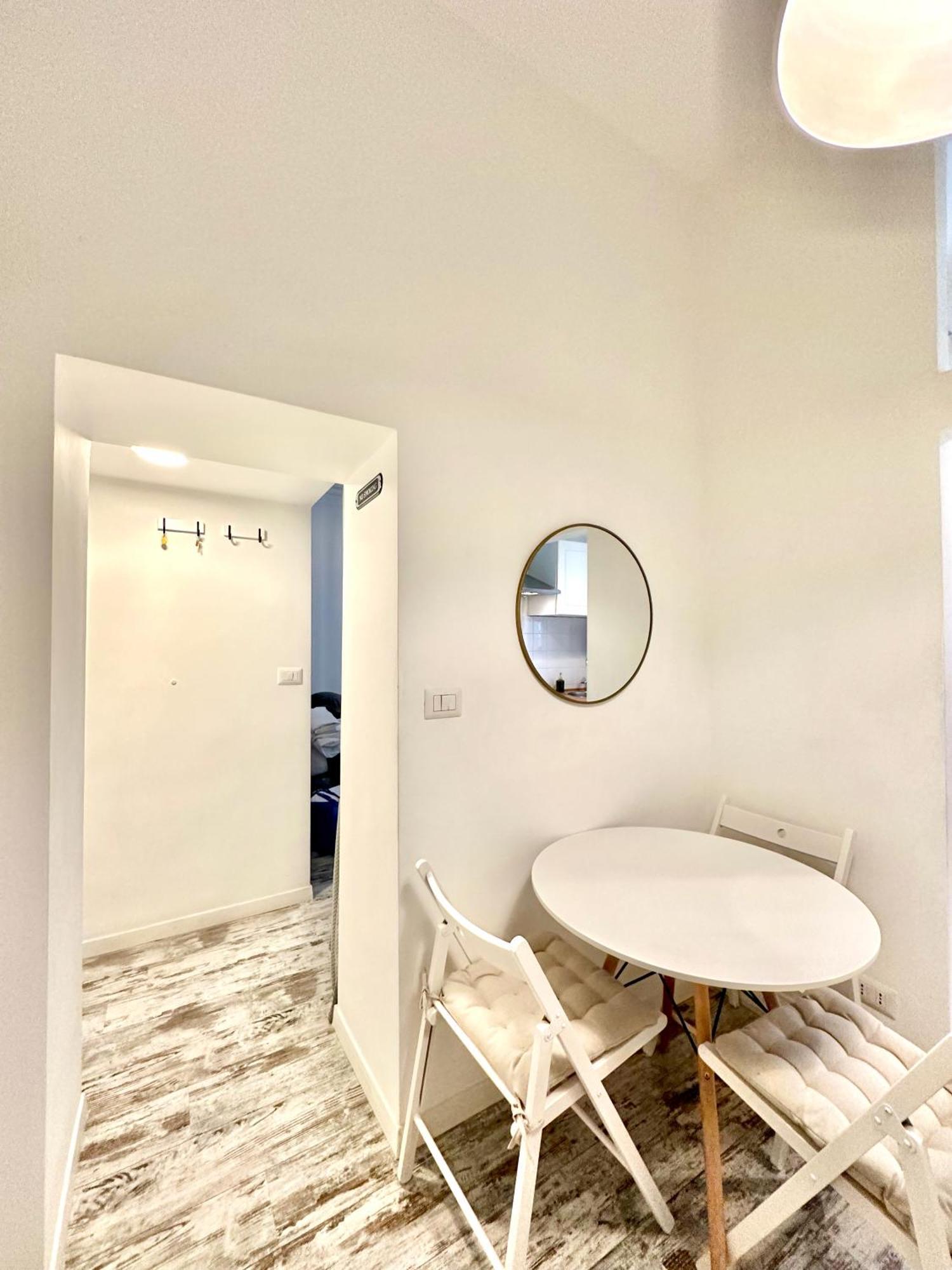 Vacanze Romane Colosseum Apartment Rome