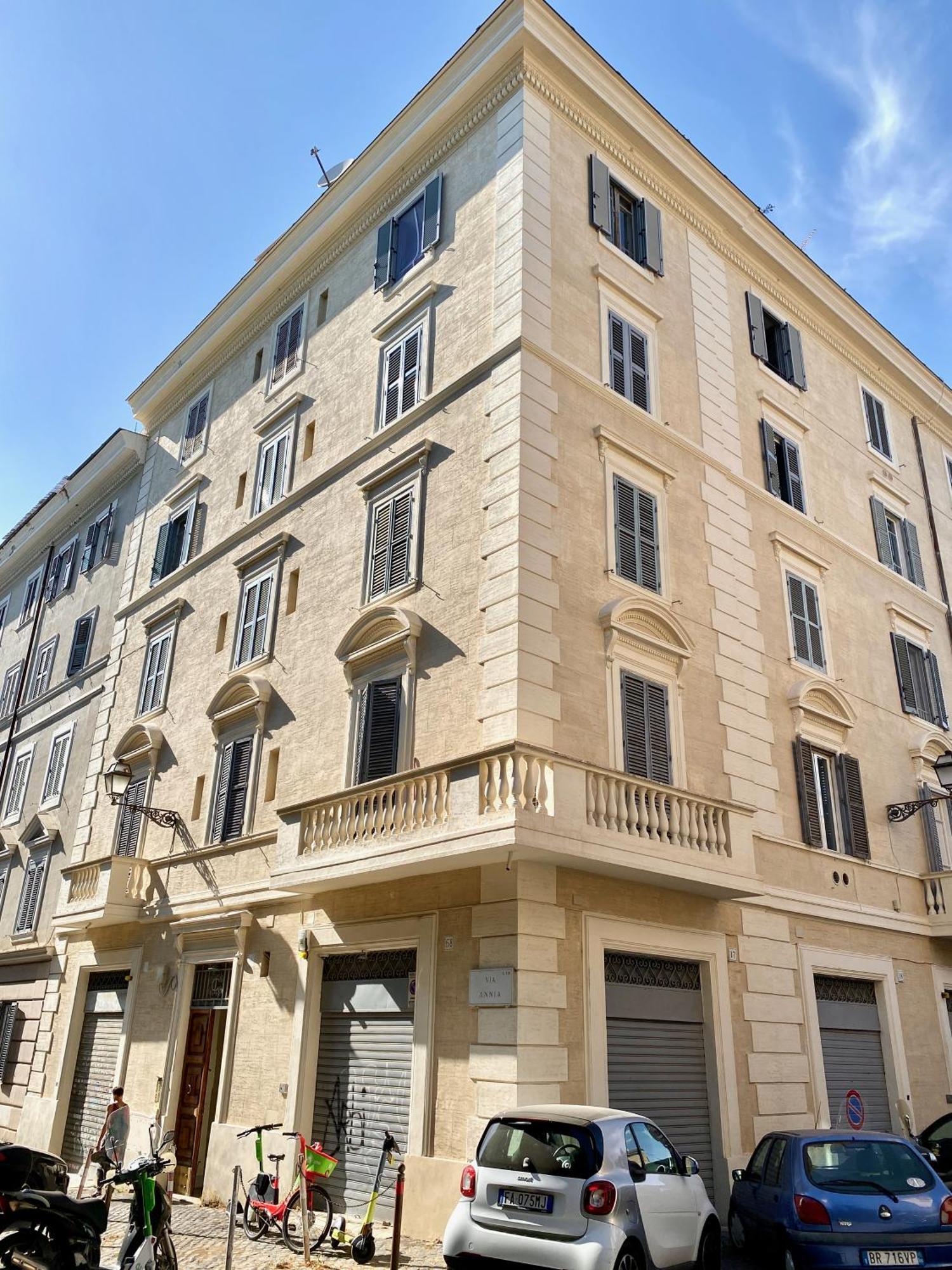 Vacanze Romane Colosseum Apartment *