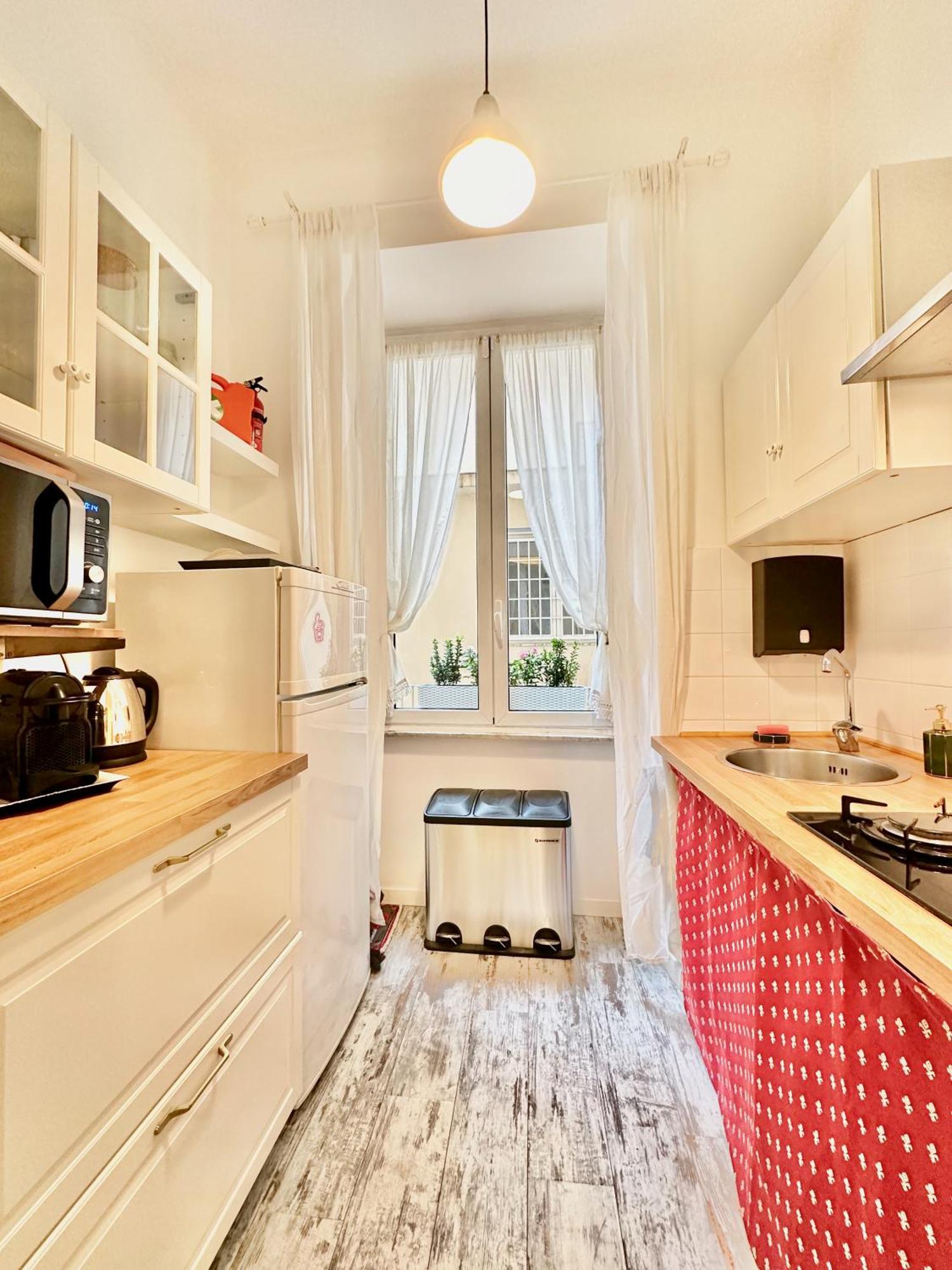 Vacanze Romane Colosseum Apartment *